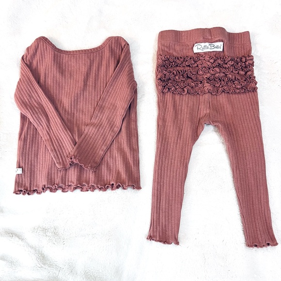 Ruffle Butts Mauve Girls Ribbed Lettuce Hem Long Sleeve Pajama Set. - Picture 5 of 7